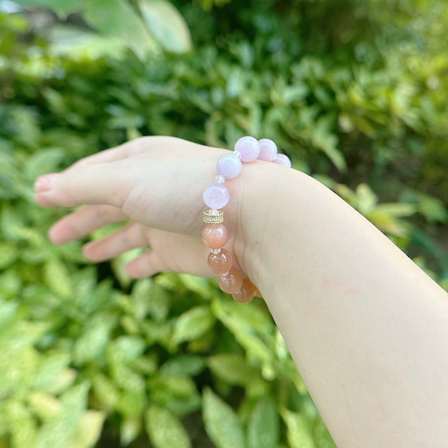 [Modern Design] Peach Moonstone and Kunzite 10mm Crystal Bracelet