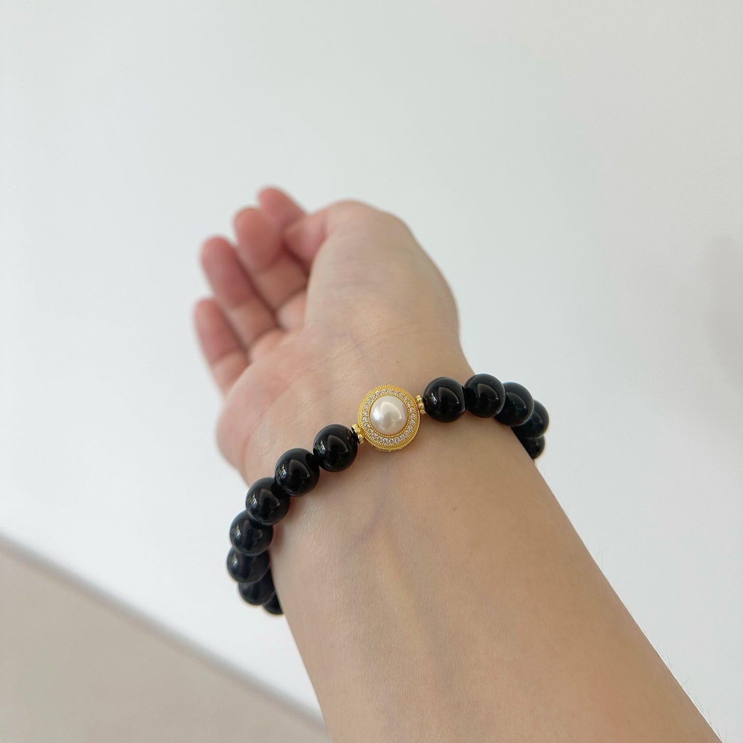 [Pearl of Black Swan] Duo of Obsidian and Pearl Enchantment Bracelet, 24K gold plated on silver