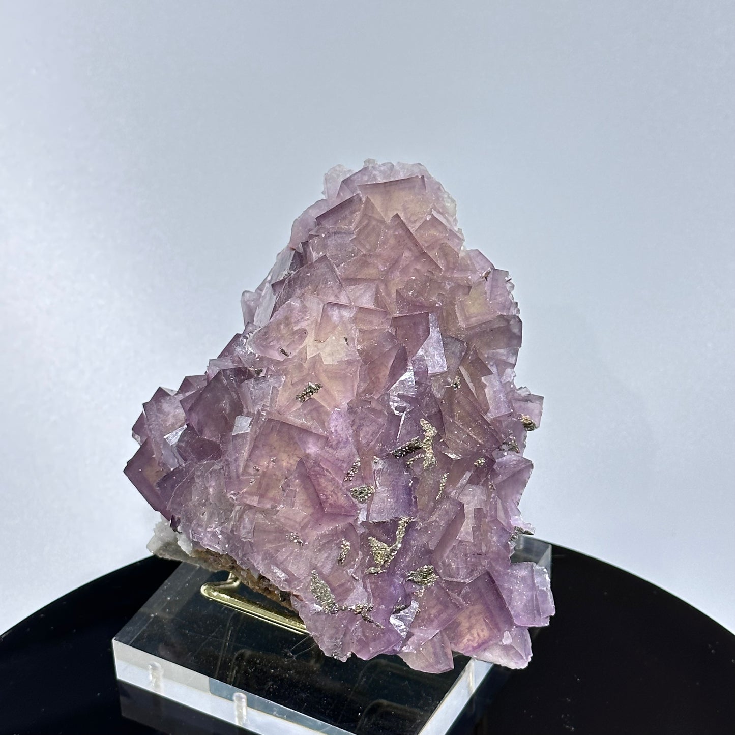 YGX purple window fluorite specimen